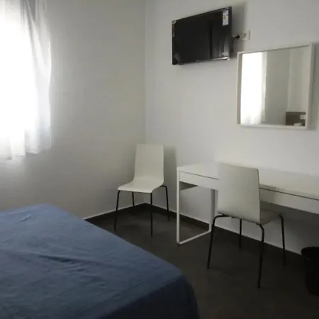 Josefina Bed & Breakfast Granja de Rocamora