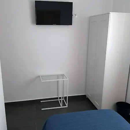 Bed & Breakfast Josefina Granja de Rocamora